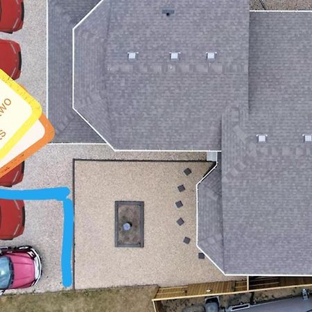 Blue Wave 2 Bedroom Suite ساسكاتون المظهر الخارجي الصورة